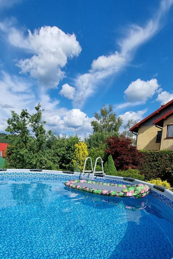Mountain House Hotel Ustrzyki Dolne Exterior photo
