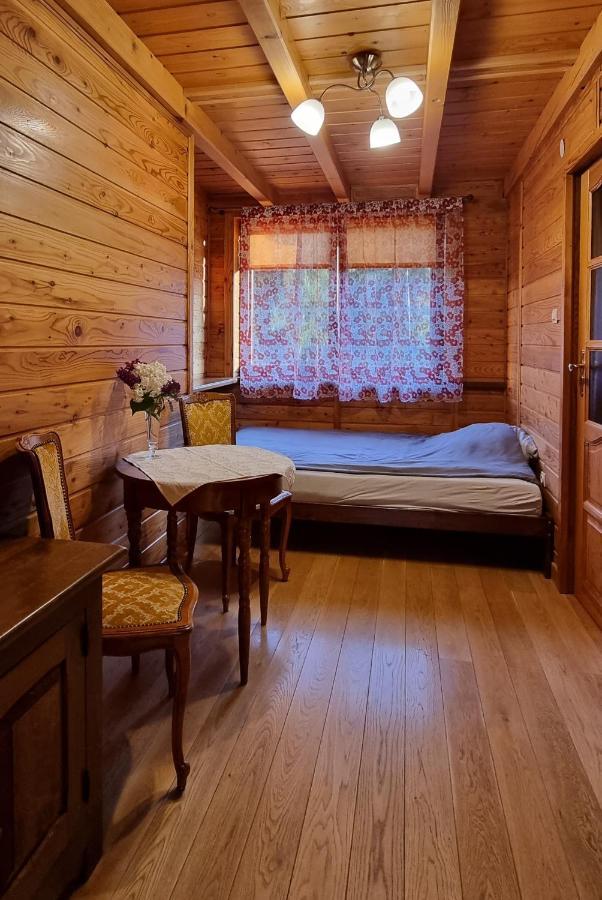 Mountain House Hotel Ustrzyki Dolne Exterior photo